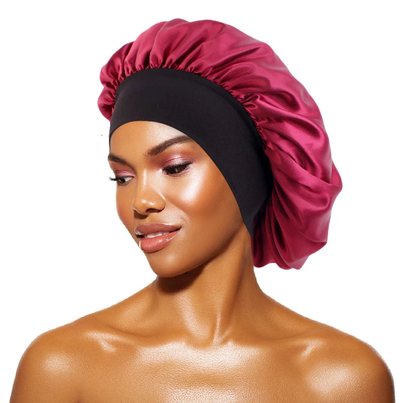 Bonnet de nuit en satin rouge