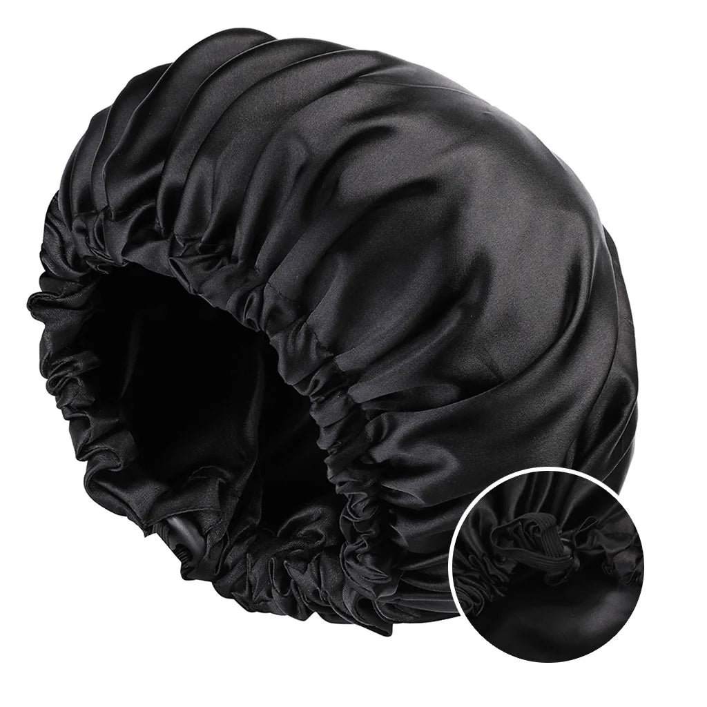 Bonnet en satin de nuit noir