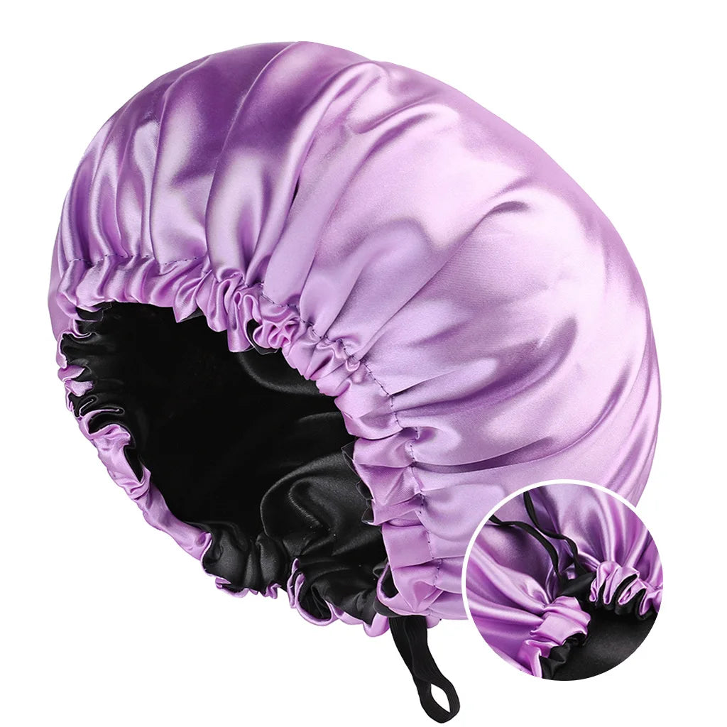 Bonnet en satin de nuit rose clair