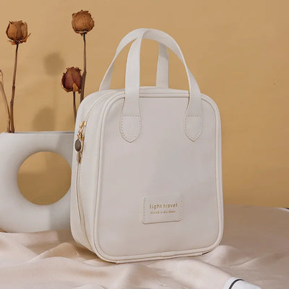 Trousse de maquillage en cuir