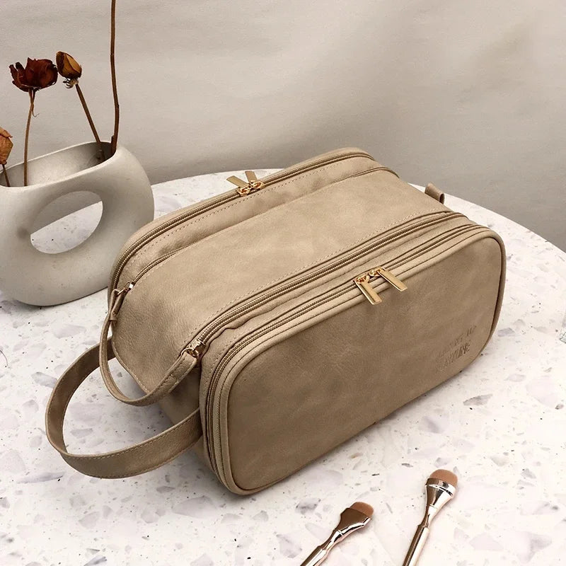 Trousse maquillage en cuir belge