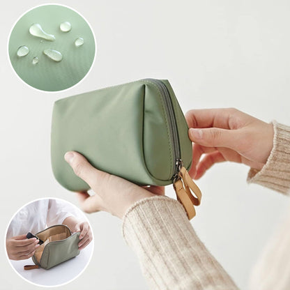 Trousse_maquillage_impermeable_vert